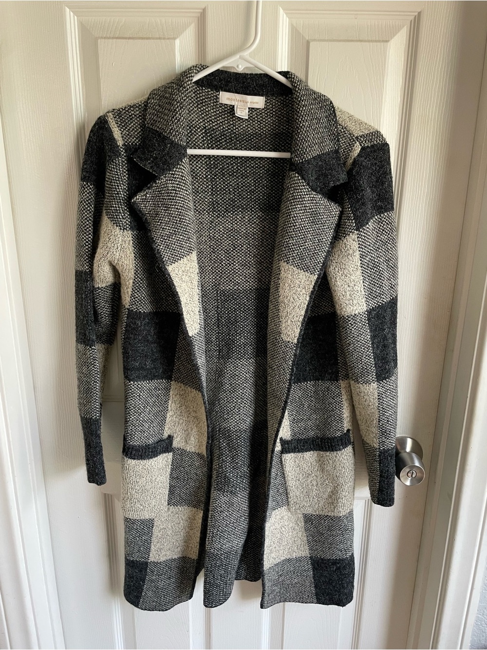 Monteau Los Angeles Long Plaid Cardigan